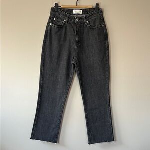 Officine Generale Paris 6 Cropped Straight Leg
Jeans size 26 Black